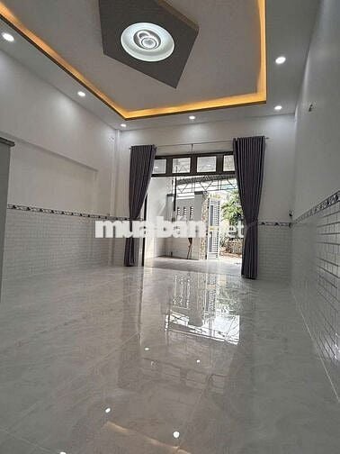 Nhà 5x18 đúc 1 trệt 1 lửng 1 lầu đường nhựa 6m1 / Nguyễn thị thảnh 40m