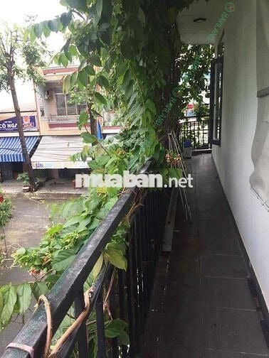 CĂN STUDIO 2 MẶT TIỀN BAN CÔNG LỚN GẦN CẦU RỒNG