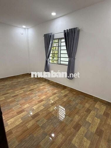 Nhà 5x18 đúc 1 trệt 1 lửng 1 lầu đường nhựa 6m1 / Nguyễn thị thảnh 40m