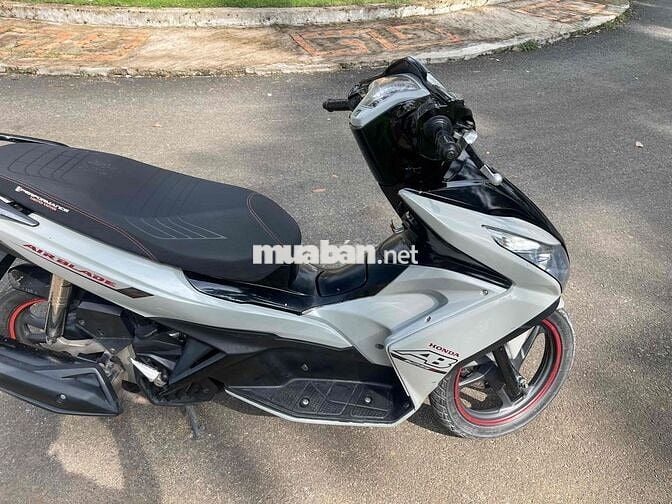 bán ablack 125i . tra GOP o dong