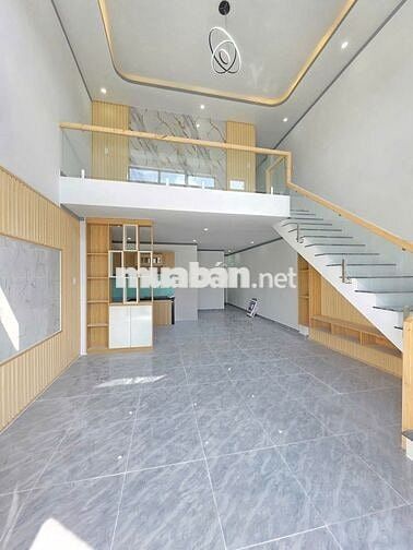 Bán nhà sổ riêng 500 triệu, gần công an Thiện Tân giáp trảng dài