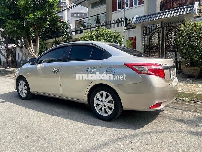 Cần bán Toyota Vios 2017 bản G