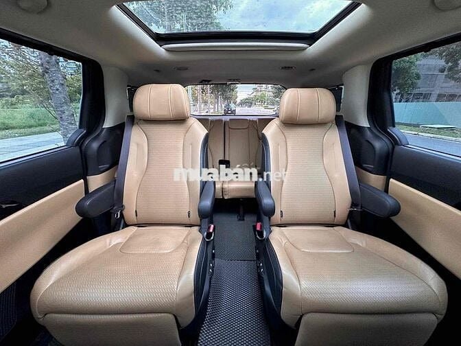 kIA CARNIVAL 2.2D SIGNATURE 2021