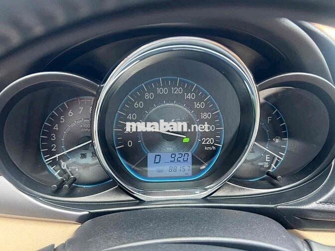 Cần bán Toyota Vios 2017 bản G