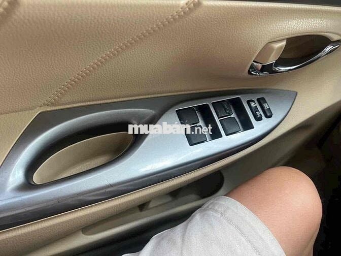 Cần bán Toyota Vios 2017 bản G