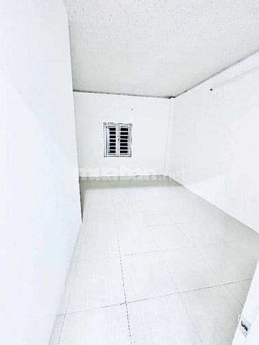 ❇️❇️ Cho Thuê Nhà 2MT: 652 Đường 3/2 - Quận 10 - 4x20m, 2 tầng