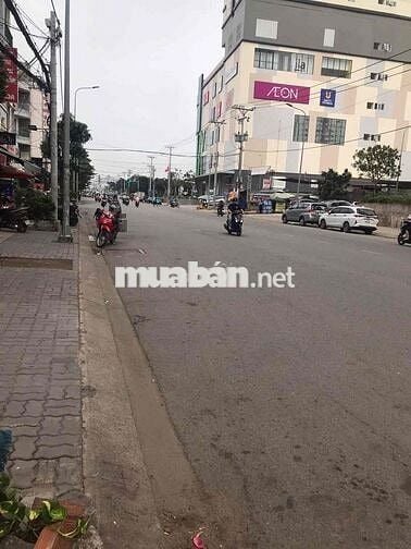 Mặt bằng 8x21 góc ngã 3 đối diện chung cư khu cao lỗ Q8