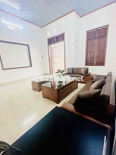 CHO THUÊ NHÀ - HẺM 169 NƠ TRANG GƯH - ĐƯỜNG 3 OTO THÔNG THOÁNG.