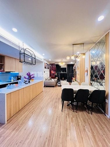 Tôi chính chủ bán CHCC Skypark Tôn Thất Thuyết, căn góc, 128m 3n2vs