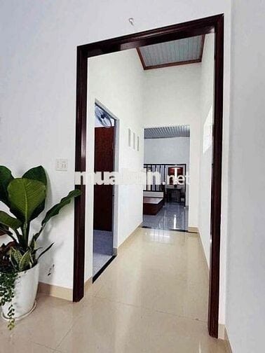 CHO THUÊ NHÀ - HẺM 169 NƠ TRANG GƯH - ĐƯỜNG 3 OTO THÔNG THOÁNG.