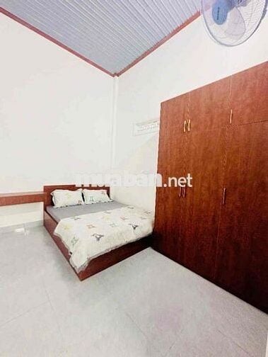 CHO THUÊ NHÀ - HẺM 169 NƠ TRANG GƯH - ĐƯỜNG 3 OTO THÔNG THOÁNG.