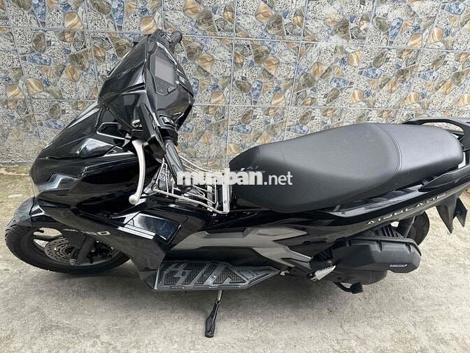 Bán xe AB 160 đời 2025 đen bóng