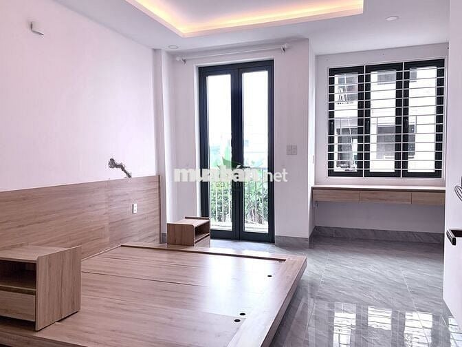 CHO THUÊ NHÀ MỚI XÂY ĐẸP 4 TẦNG CÓ THANG MÁY KHU ACC VĨNH HOÀ