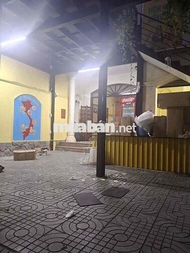 Mặt bằng 8x21 góc ngã 3 đối diện chung cư khu cao lỗ Q8