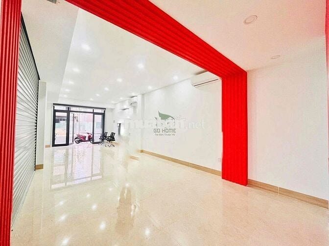 CHO THUÊ NHÀ KINH DOANH 5 TẦNG CÓ THANG MÁY ĐƯỜNG THÍCH QUẢNG ĐỨC