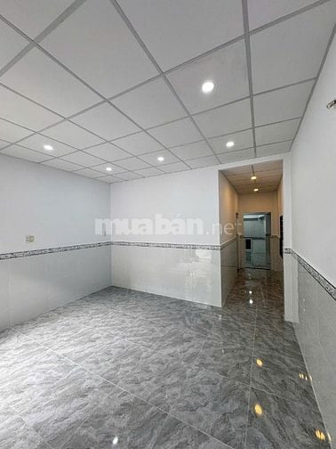 Bán gấp nhà Hoàng Hoa Thám, phường 5, Bình Thạnh, 4,5x13,5m, trệt 1lầu