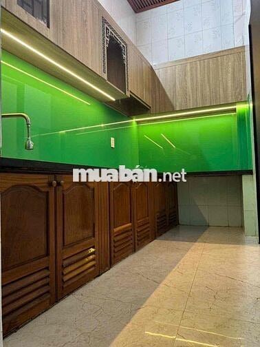 HIẾM CÓ NHÀ 2 TẦNG KIÊN CỐ KIỆT OTO ĐẬU TT THANH KHÊ  ĐÀ NẴNG