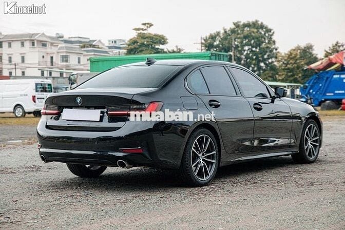 BMW 320i Sport Line 2021 siêu lướt 30000 km