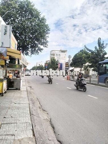 NHÀ MẶT TIỀN RỘNG RẺ QUANG TRUNG P8 GÒ VẤP