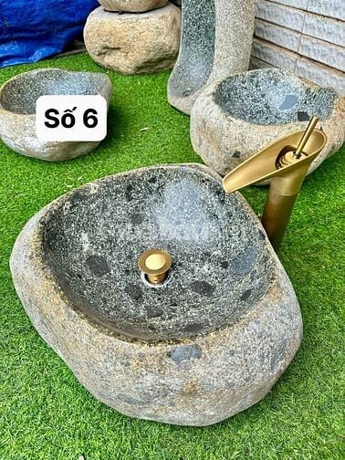 Chậu rửa lavabo đá cuội tự nhiên nguyên khối phù hợp cho homestay, cf