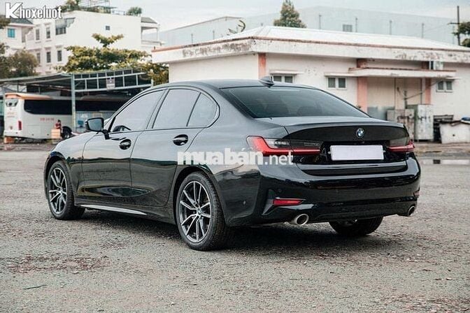 BMW 320i Sport Line 2021 siêu lướt 30000 km