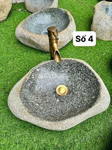 Chậu rửa lavabo đá cuội tự nhiên nguyên khối phù hợp cho homestay, cf