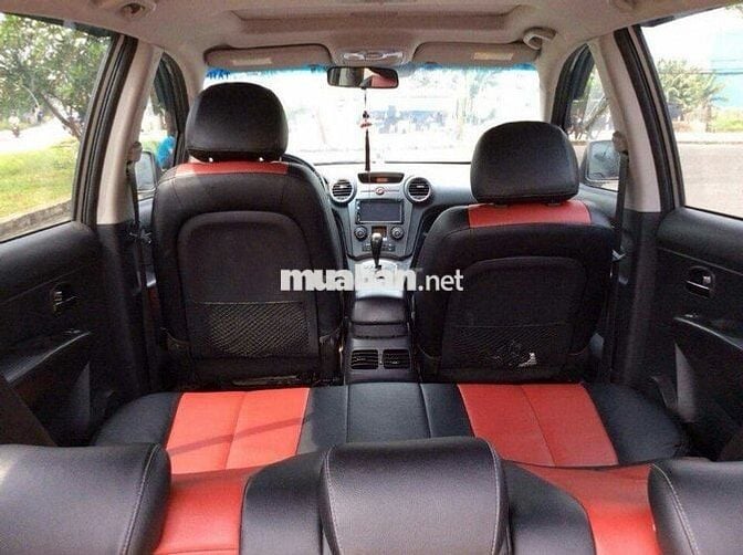 Kia Carens 7 chỗ số tự động màu xám 2010