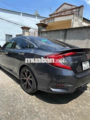 Honda Civic 2019 1.5 Turbo RS - 60000 km