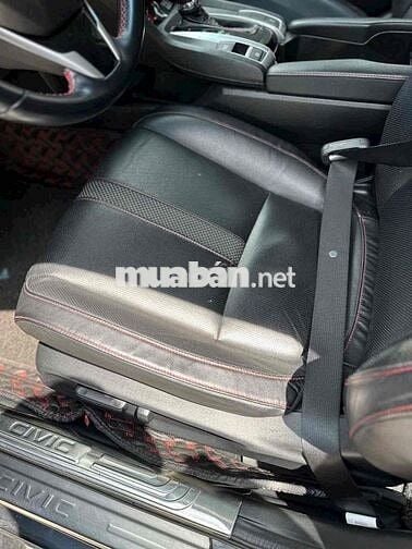 Honda Civic 2019 1.5 Turbo RS - 60000 km