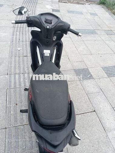 Xe máy Honda Wave RSX FI 2023 trắng đen