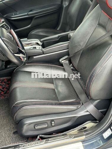 Honda Civic 2019 1.5 Turbo RS - 60000 km