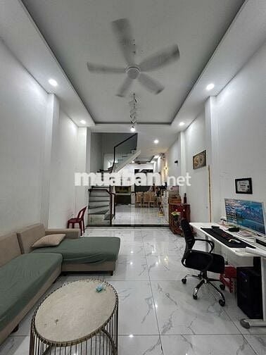 Chính chủ bán gấp giảm 300triệu, ngay Aeon Tân Phú, Nhà mới 4 tầng