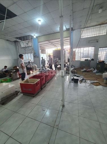 Cho thuê kho Hiệp Thành Q12 12x35m=420m2 xe container đi 24/24 điện 3p