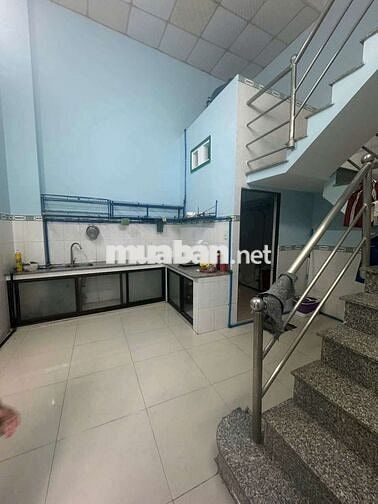 Nhà bán 100m căn góc hẻm 1428 HTP hỗ trợ vay bank