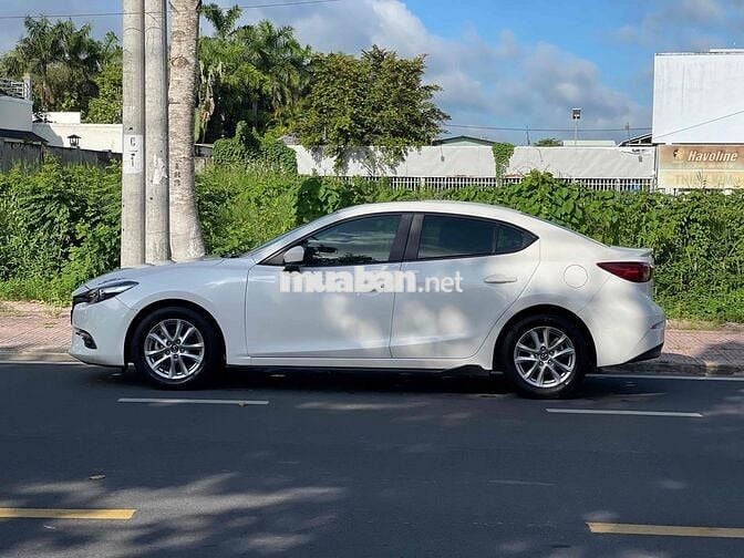 Bán Mazda 3 cuối 2019 – xe gia đình