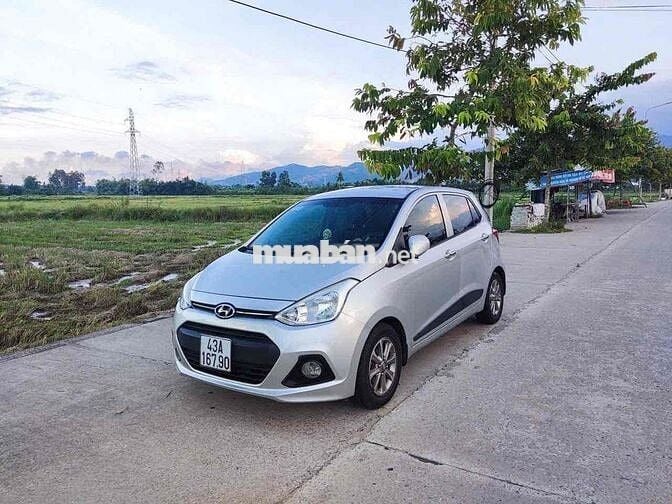 hyundai i10 giá 2xx ( x nhỏ)