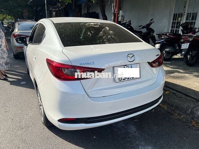 Mazda 2 2022 Luxury - 18000 km