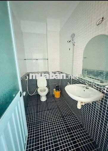 Nhà 1 Trệt 2 Lầu 4PN 4x16m Hẻm Huỳnh Tấn Phát Gần KCX Tân Thuận