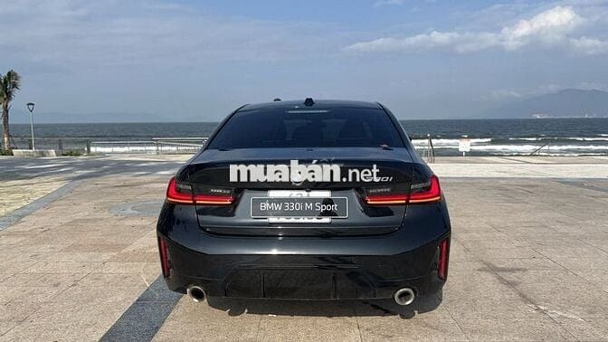 BMW 3 Series 2023 330i M Sport - 36000 km