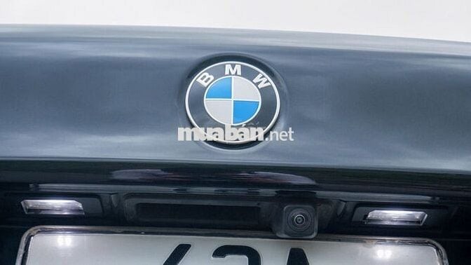 BMW 5 Series 2022 520i M Sport - 30000 km