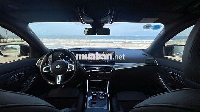 BMW 3 Series 2023 330i M Sport - 36000 km