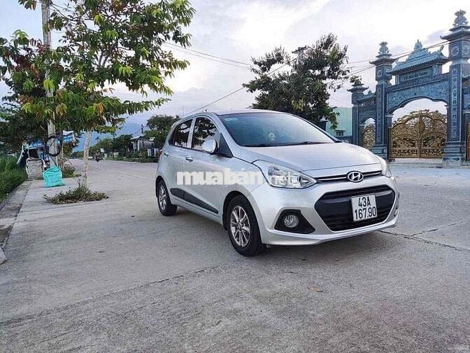 hyundai i10 giá 2xx ( x nhỏ)