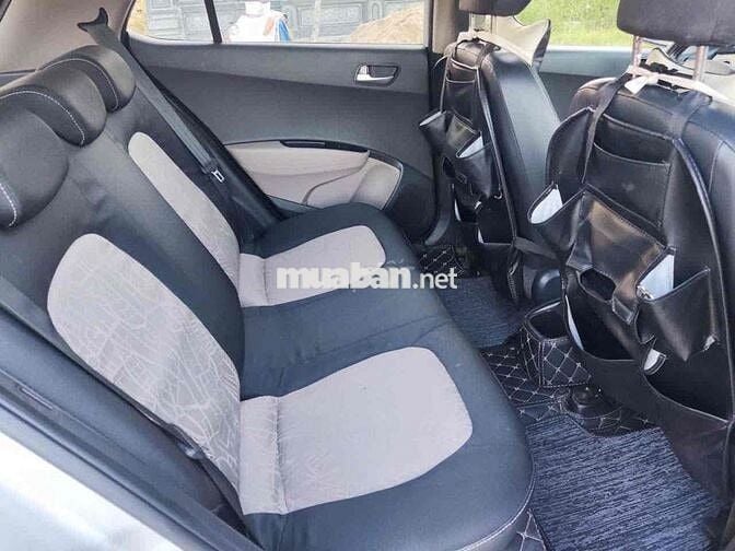 hyundai i10 giá 2xx ( x nhỏ)