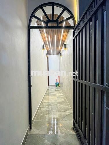 Nhà phố tại Thị Trấn Nhà Bè. Sổ hồng riêng. Hỗ trợ vay. Full nội thất