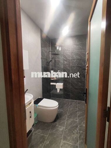 Bán nhà mặt tiền đường 2, gần ngã tư bốn xã