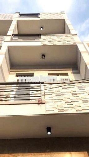 GIA ĐÌNH CẦN BÁN GẤP - nhà 1 trệt 3 lầu giá 2tỷ 290tr, gần bv Bình Tân