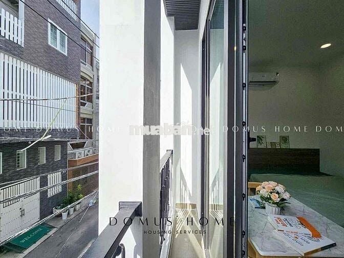 cho thuê căn họp studio giá rẻ ban công - full nội thất gần Tôn Đản