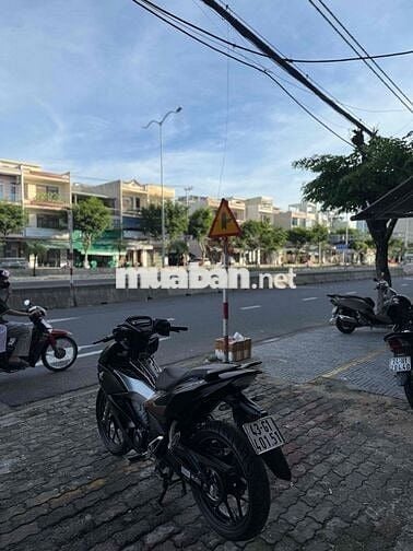 Bán Winner v2 đen mù phiên bản đặc biệt bs 43