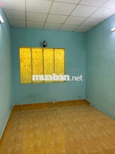 Cho thuê lầu 1 nhà nguyên căn hẻm xe hơi đường Năm Châu, Q. Tân Bình