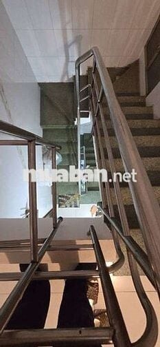 Bình Tân - bán nhà 4 tầng 2PN, 3Wc , 40m2 đường tỉnh lộ 10 - 4 tỷ 6